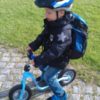 Noah, løbecykel, motorik, udendørs, cykelhjelm